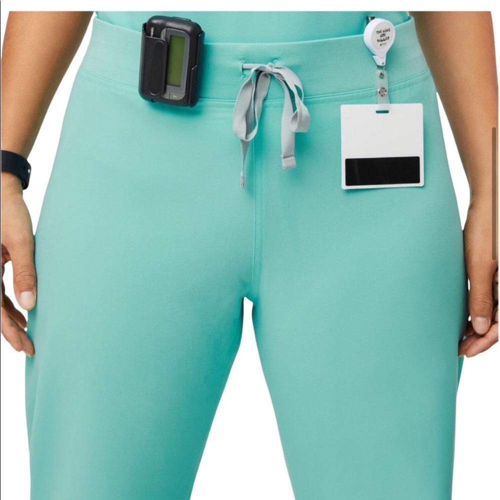Wear Figs Livingston™ Basic Scrub Pants Aqua